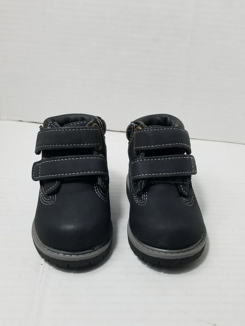 WONDER NATION BABY BLACK BOOTS SIZE 2
